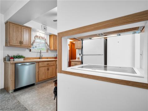 13931 Franklyn Boulevard Brook Park OH 44142