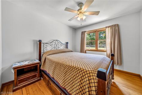 219 W Mennonite Road Aurora OH 44202