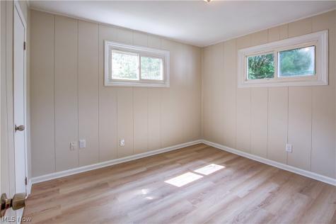 861 Oak Street Elyria OH 44035