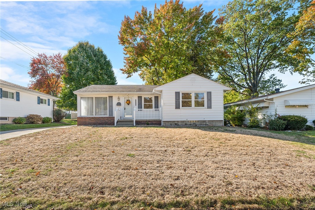 2220 Wedgewood Drive Akron OH 44312