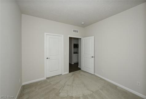 8728 Mavis Trail Streetsboro OH 44241