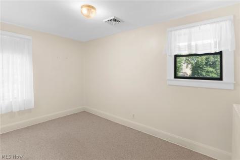 2855 Niles Vienna Road Niles OH 44446