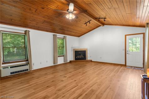 2855 Niles Vienna Road Niles OH 44446