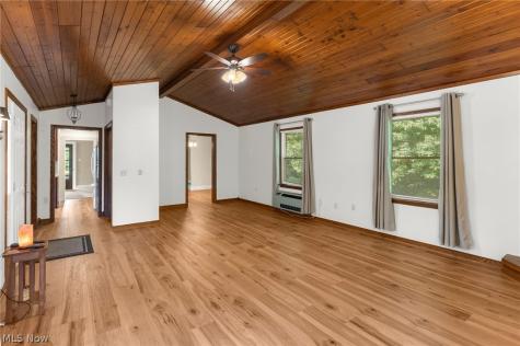 2855 Niles Vienna Road Niles OH 44446