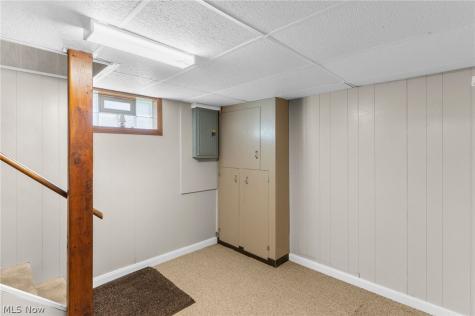 2855 Niles Vienna Road Niles OH 44446