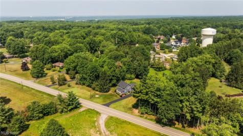 2855 Niles Vienna Road Niles OH 44446