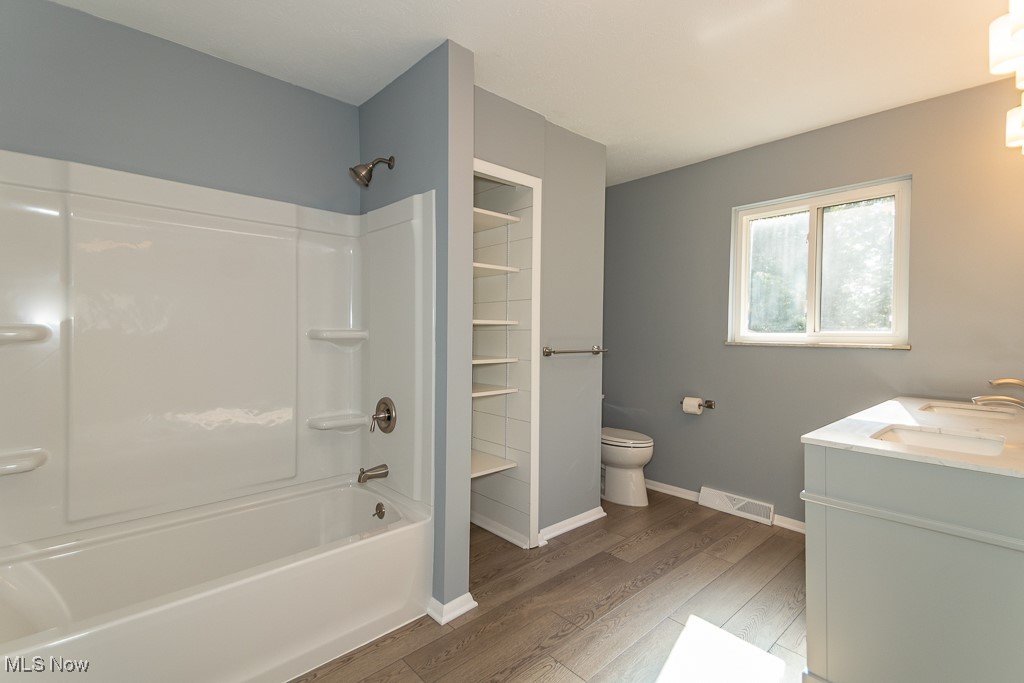 7540 Hawk Avenue Mentor OH 44060