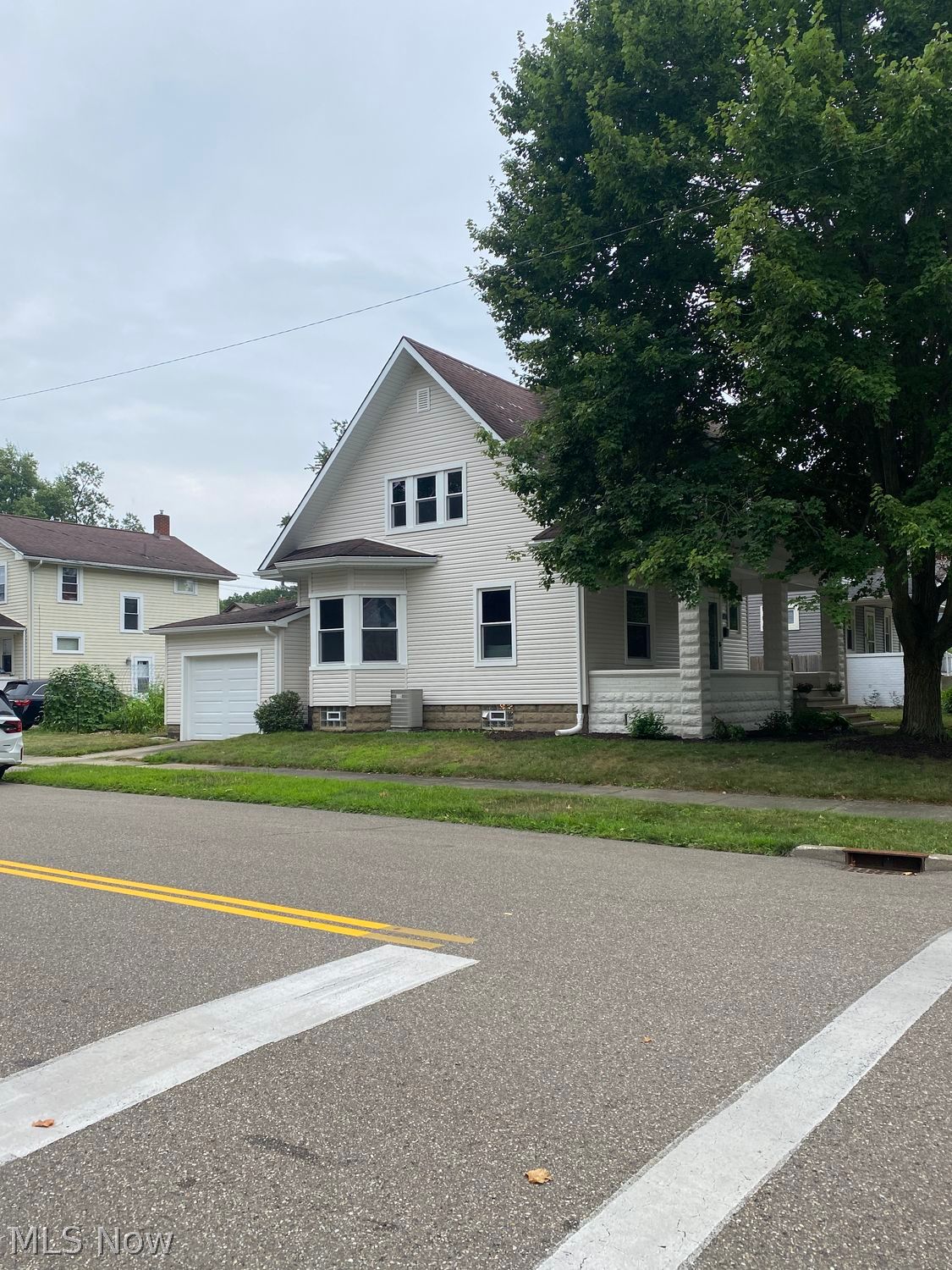 1231 Dover Avenue Dover OH 44622