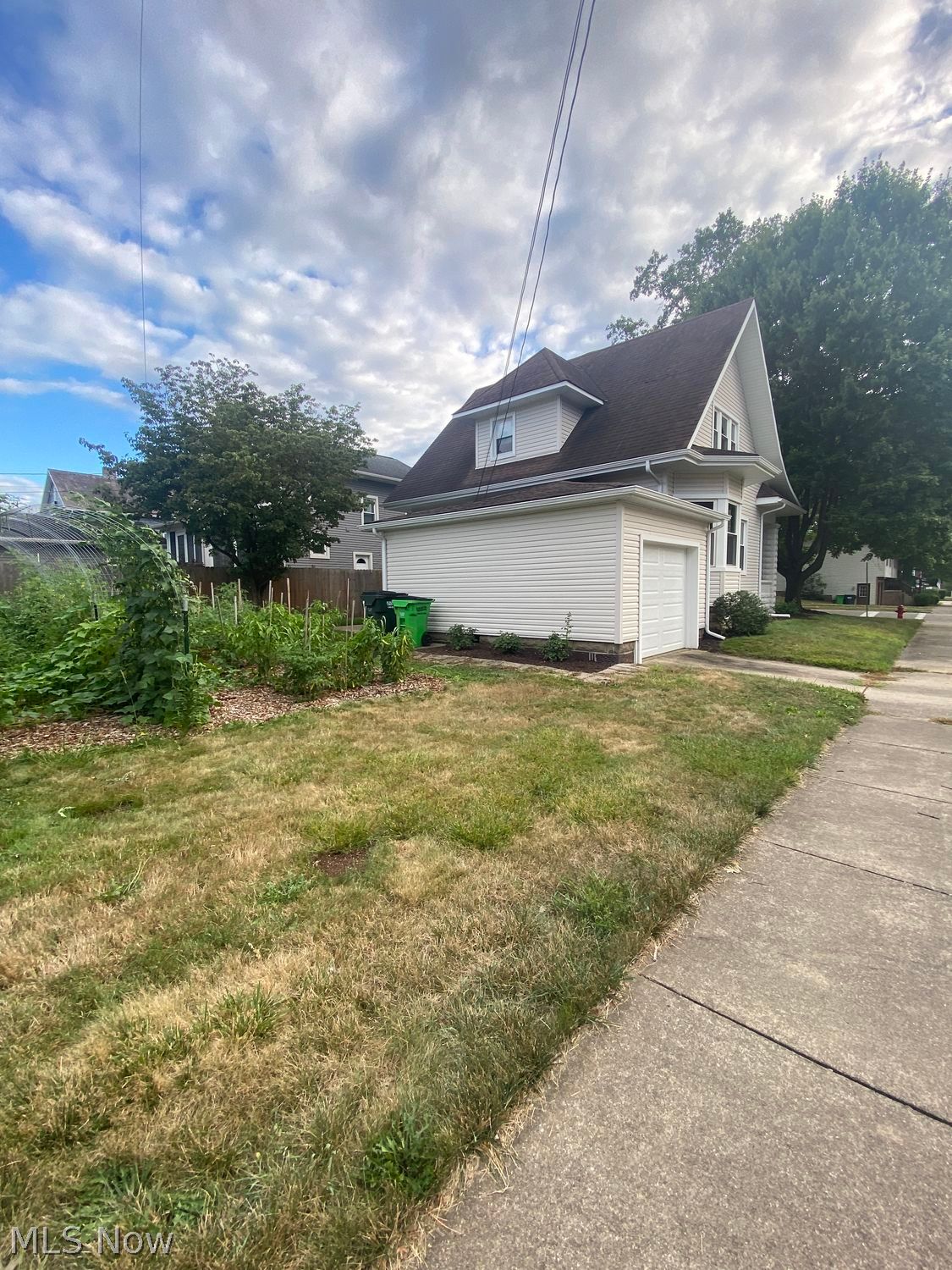 1231 Dover Avenue Dover OH 44622