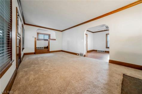 18107 East Park Drive Cleveland OH 44119