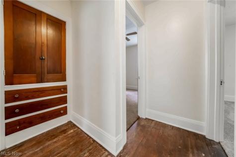 18107 East Park Drive Cleveland OH 44119
