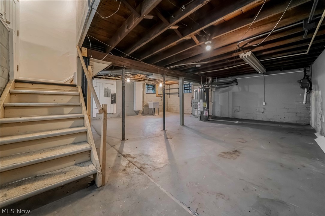 18107 East Park Drive Cleveland OH 44119