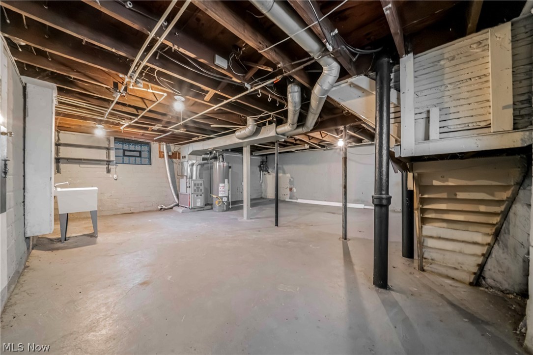 18107 East Park Drive Cleveland OH 44119