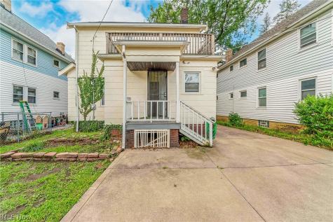 18107 East Park Drive Cleveland OH 44119