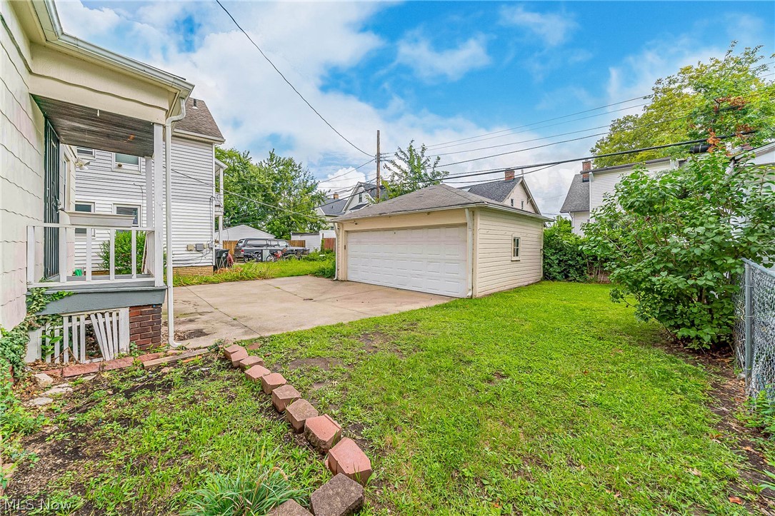 18107 East Park Drive Cleveland OH 44119