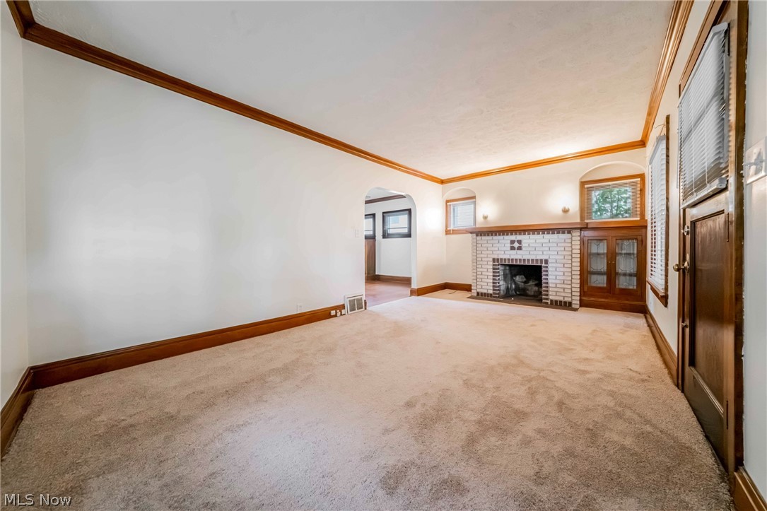 18107 East Park Drive Cleveland OH 44119