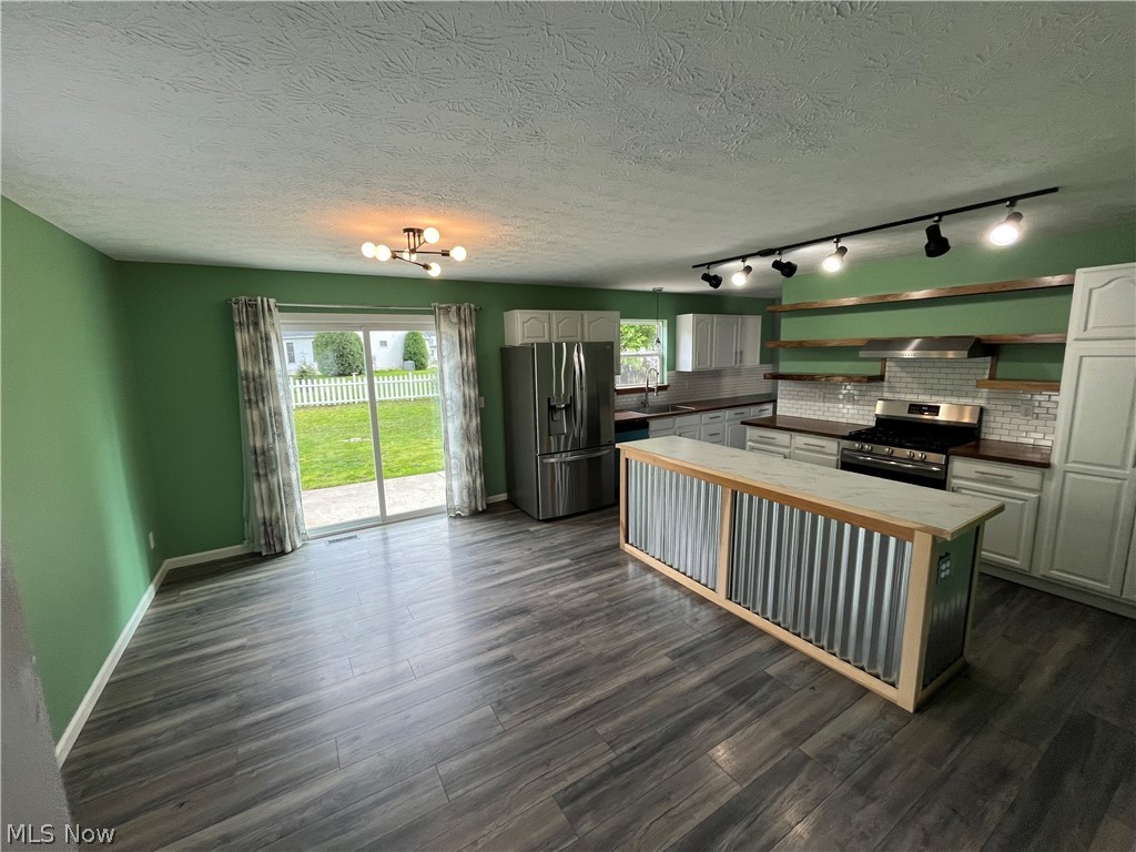 835 Yorkshire Drive Ravenna OH 44266