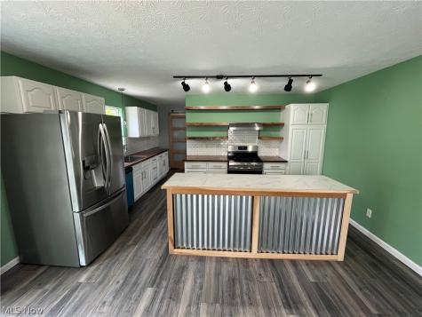 835 Yorkshire Drive Ravenna OH 44266