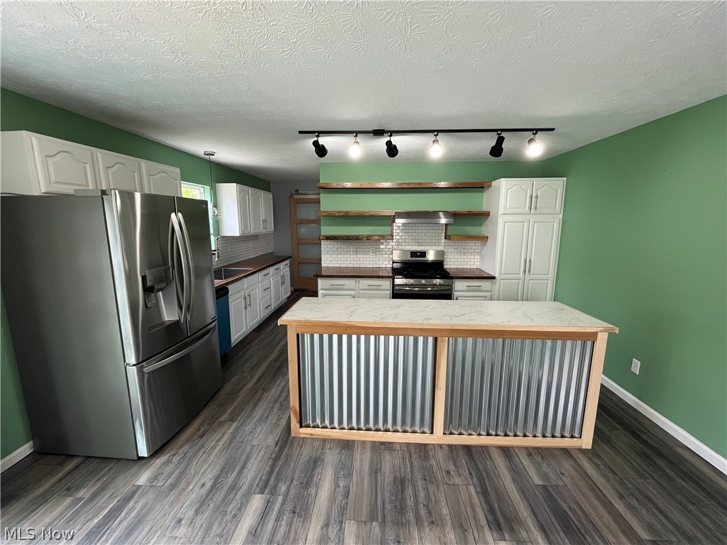 835 Yorkshire Drive Ravenna OH 44266