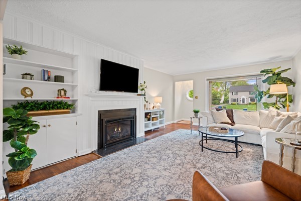 552 Lake Forest Drive Bay Village OH 44140