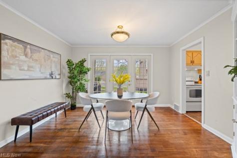 552 Lake Forest Drive Bay Village OH 44140