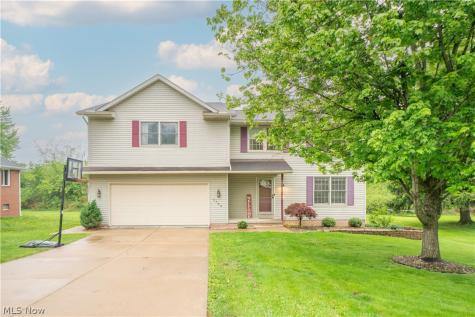 5782 Drenta Circle SW Navarre OH 44662