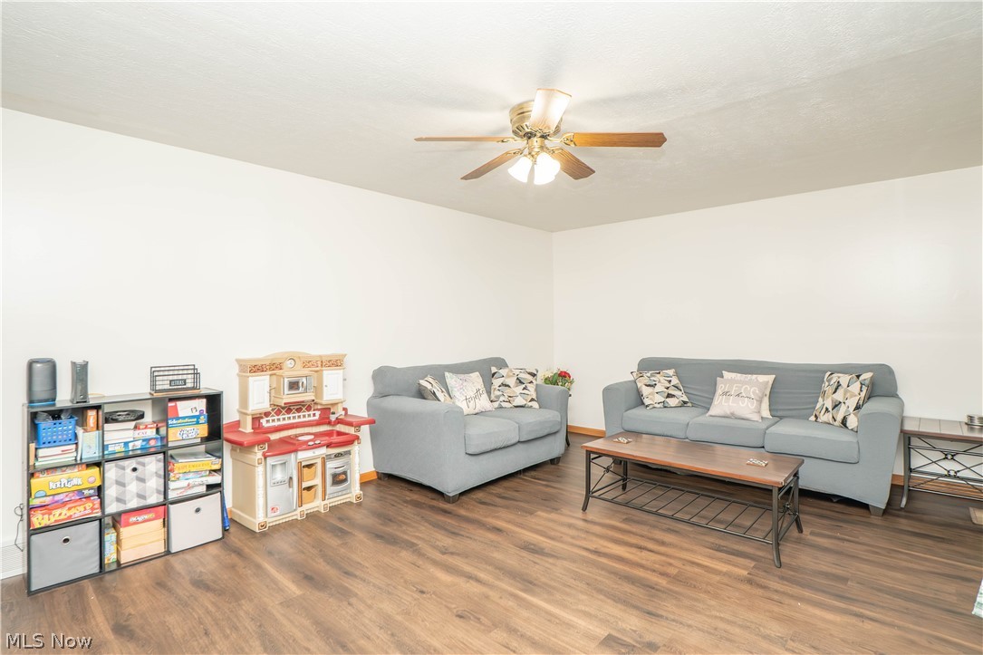 5782 Drenta Circle SW Navarre OH 44662
