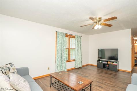 5782 Drenta Circle SW Navarre OH 44662