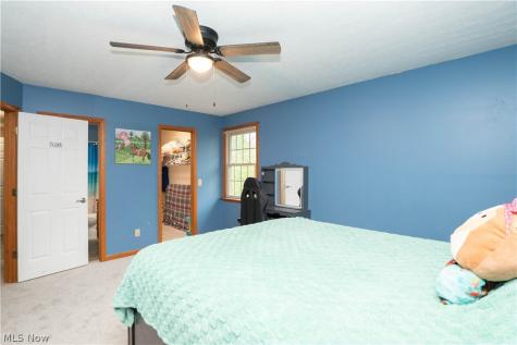 5782 Drenta Circle SW Navarre OH 44662
