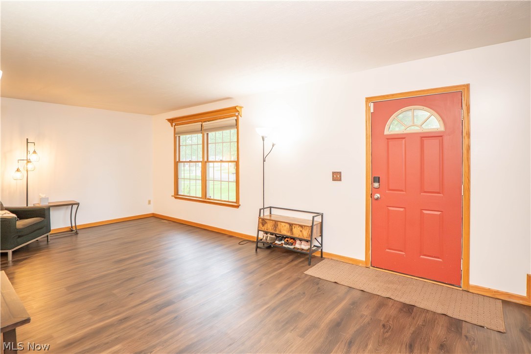 5782 Drenta Circle SW Navarre OH 44662