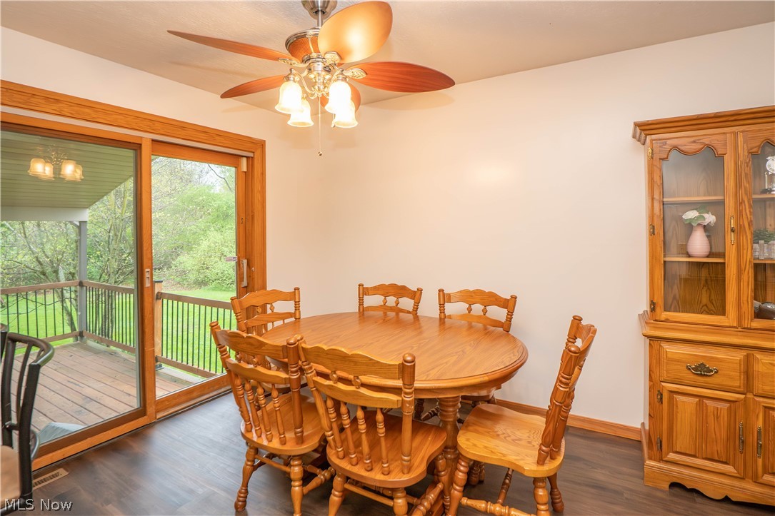 5782 Drenta Circle SW Navarre OH 44662