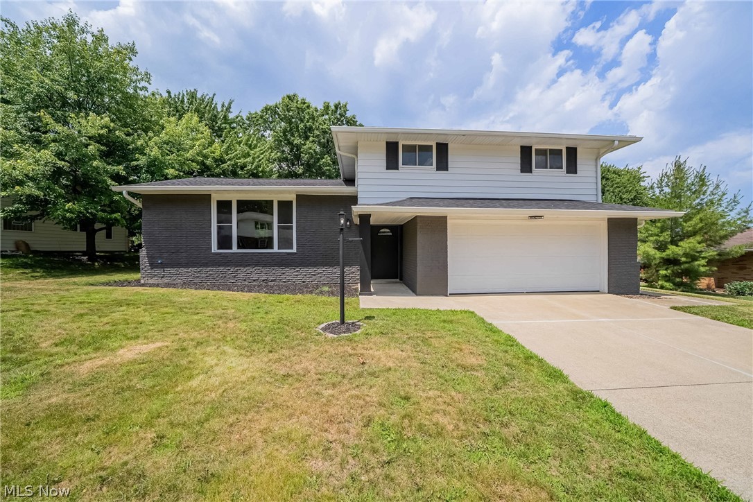 3181 Parmalee Drive Seven Hills OH 44131