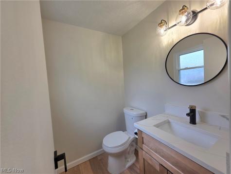 3181 Parmalee Drive Seven Hills OH 44131
