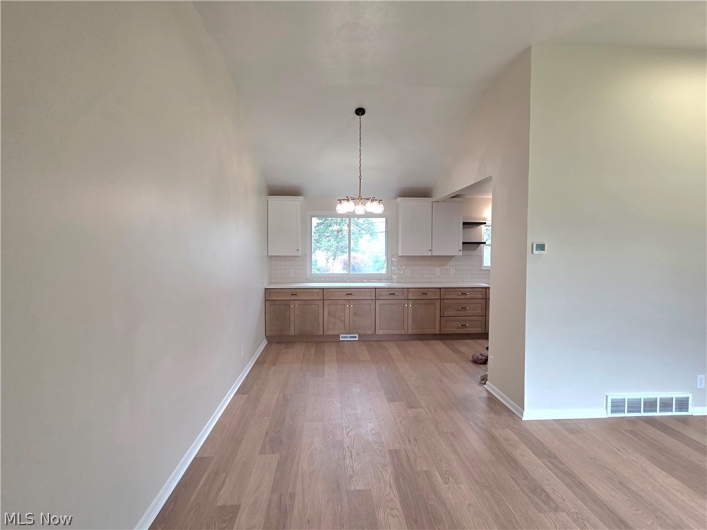 3181 Parmalee Drive Seven Hills OH 44131