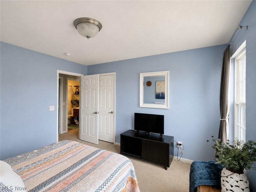 10065 Meadow Ridge Drive Streetsboro OH 44241