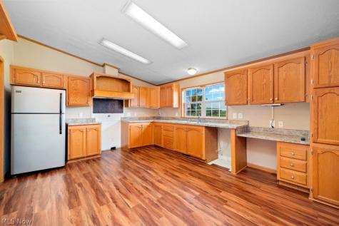 18741 West Road Wellington OH 44090