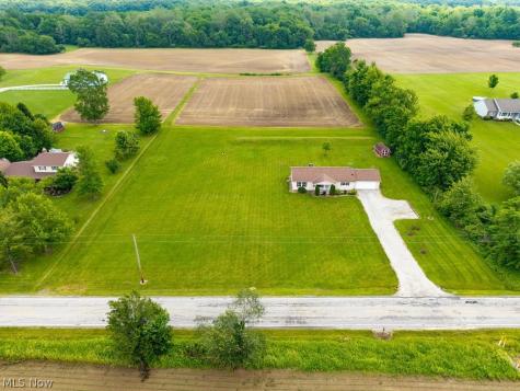 18741 West Road Wellington OH 44090