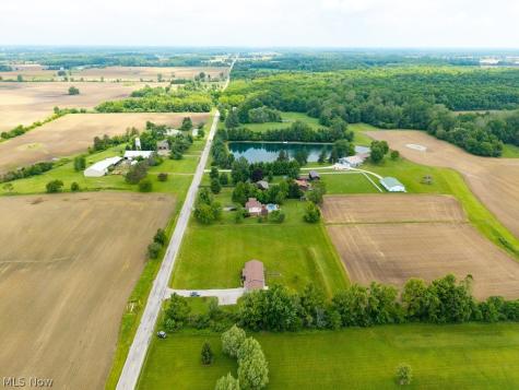18741 West Road Wellington OH 44090