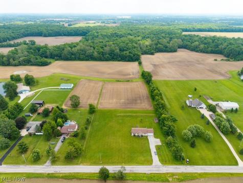 18741 West Road Wellington OH 44090