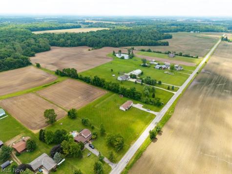 18741 West Road Wellington OH 44090