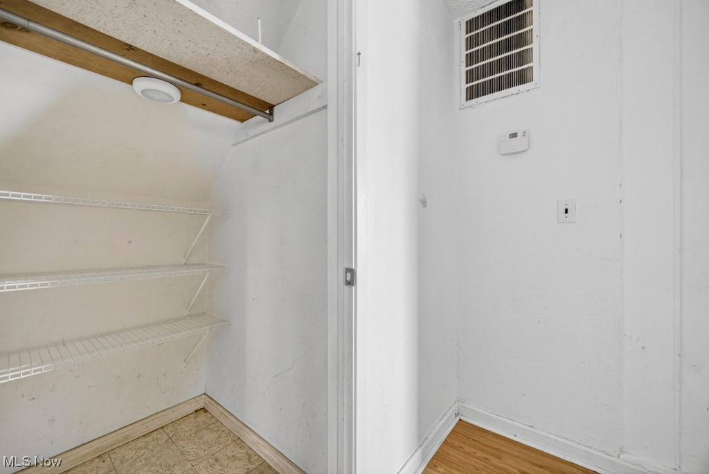 37750 Willow Drive Eastlake OH 44095