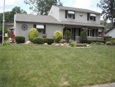 4816 Edgewood Drive Lorain OH 44053