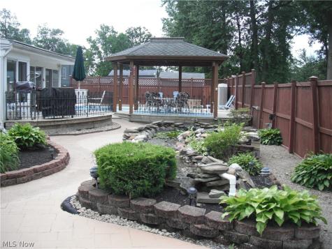 4816 Edgewood Drive Lorain OH 44053