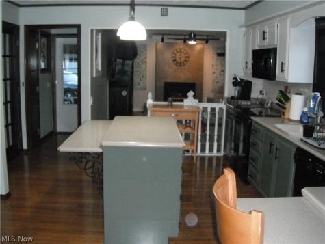 4816 Edgewood Drive Lorain OH 44053