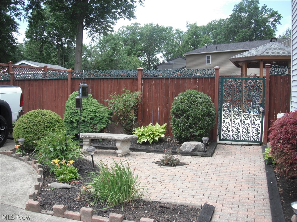 4816 Edgewood Drive Lorain OH 44053