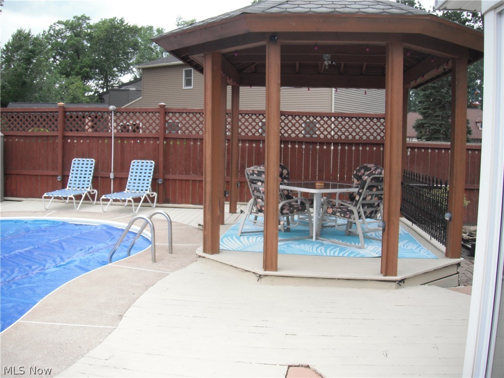 4816 Edgewood Drive Lorain OH 44053