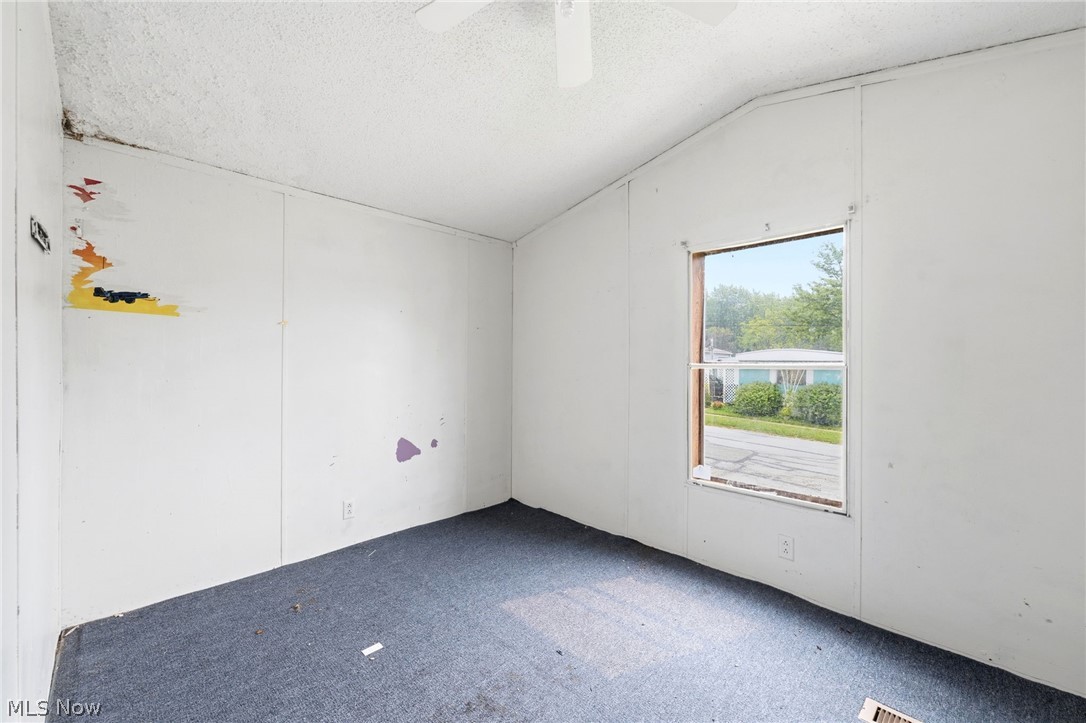 10938 Leader Road Chardon OH 44024