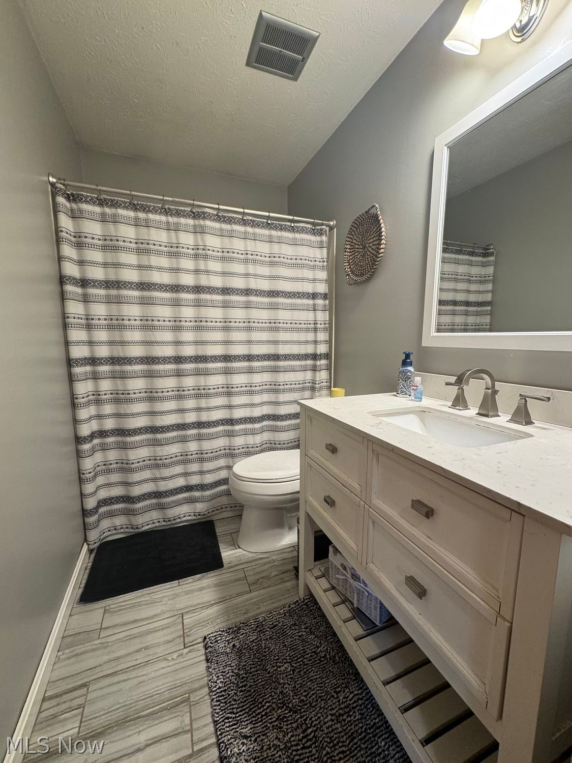 323 Stratford Avenue Wadsworth OH 44281