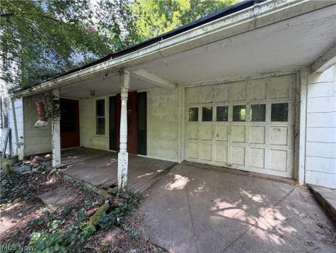 25625 Highland Road Richmond Heights OH 44143