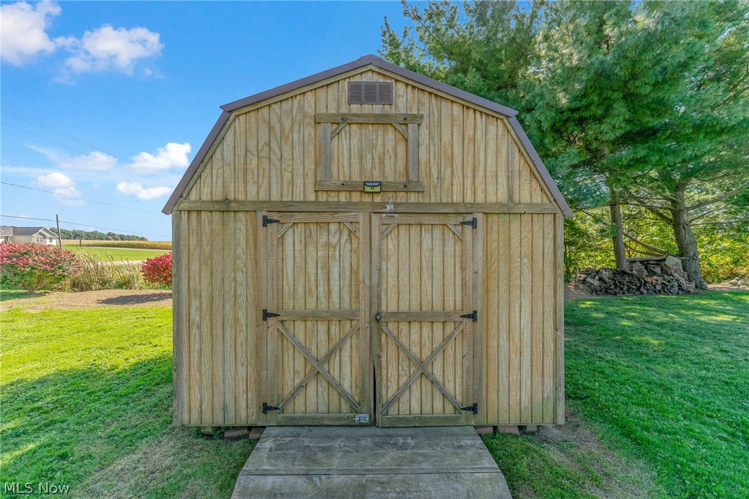 6017 W South Range Road Salem OH 44460